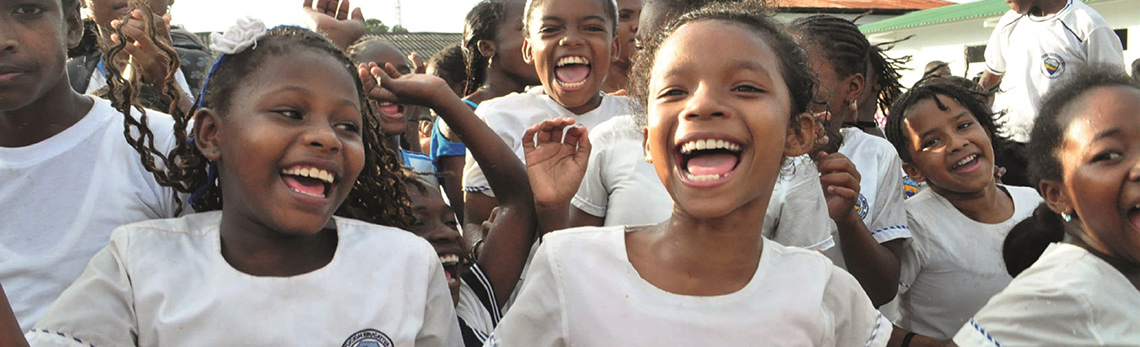 Filles colombiennes à l'école. Photo : Save the Children Colombia