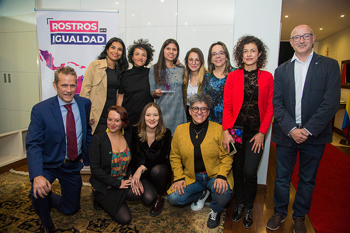 Members of the Mesa por la Vida y la Salud de las Mujeres with Ambassador Marcel Lebleu.