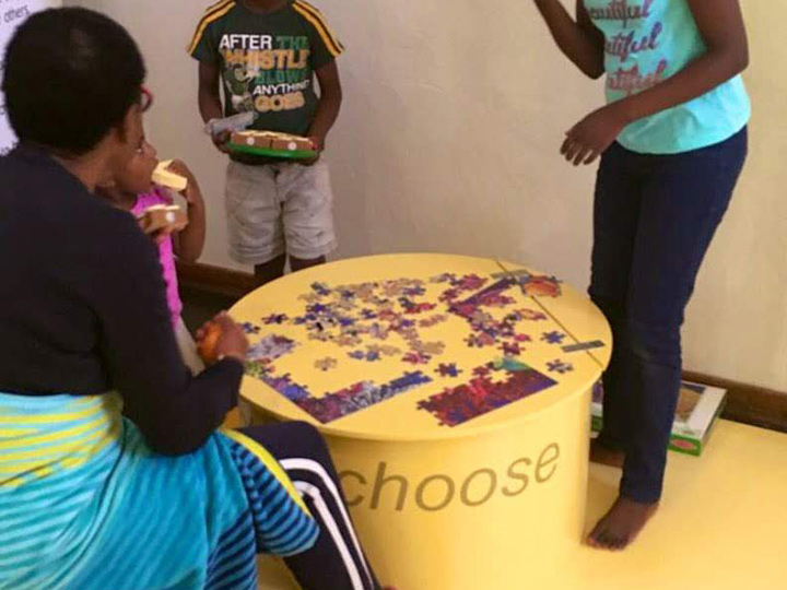 Students play at children’s museum.